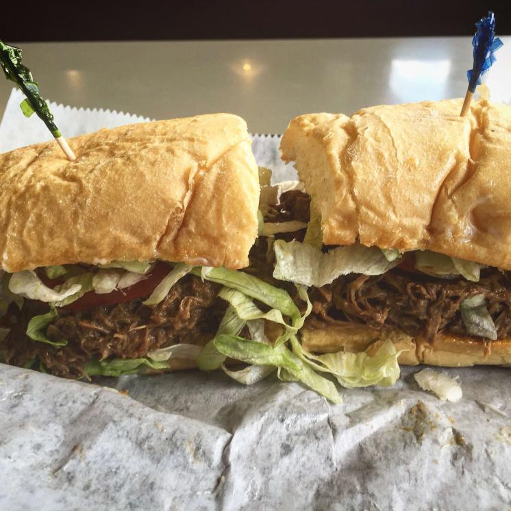 Griffin’s Poboy and Grille